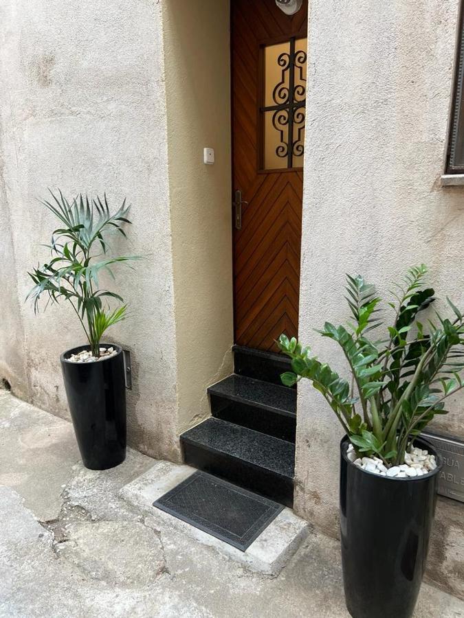 Apartament La Cova Peralada Buitenkant foto